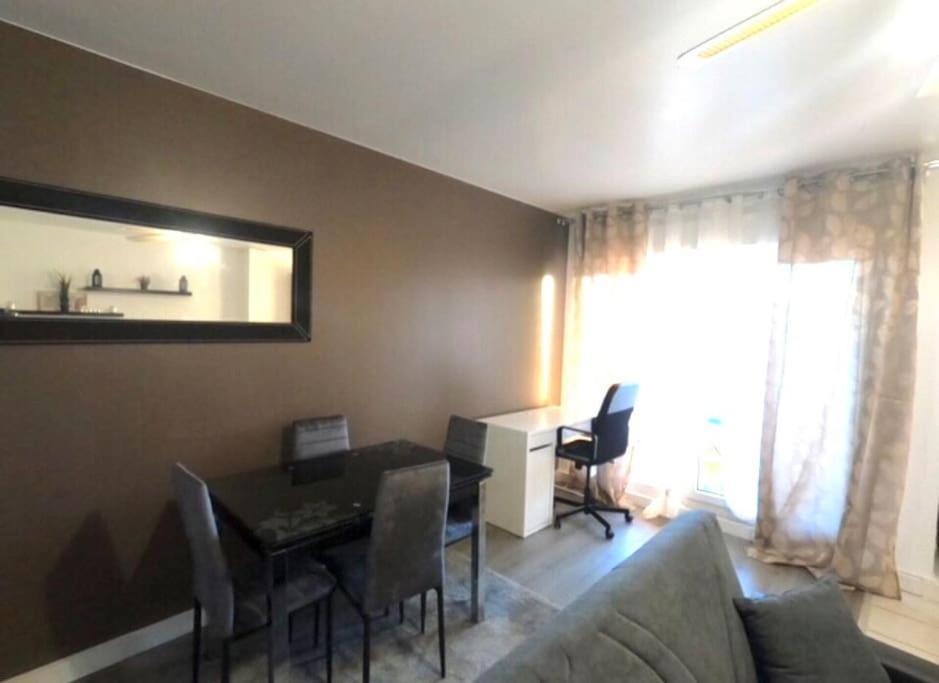 Apartment Entier *